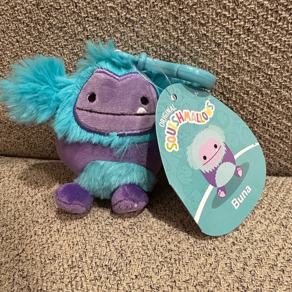 Nwt 👣Buna the Bigfoot Clip 3" Squishmaillows - Picture 4 of 4